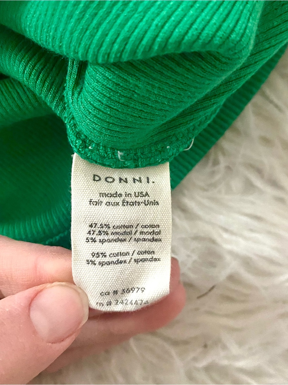 DONNI. Ribbed Tank Top Racer Back Green Size Small - Picture 4 of 6